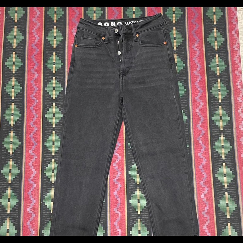 S.O.N.G classic slim fit black jeans